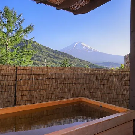 Mt.Shakushi Gateway Camp Hotel Fujiyoshida Exterior photo